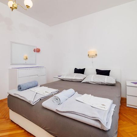 דראמליי Apartments Melita מראה חיצוני תמונה