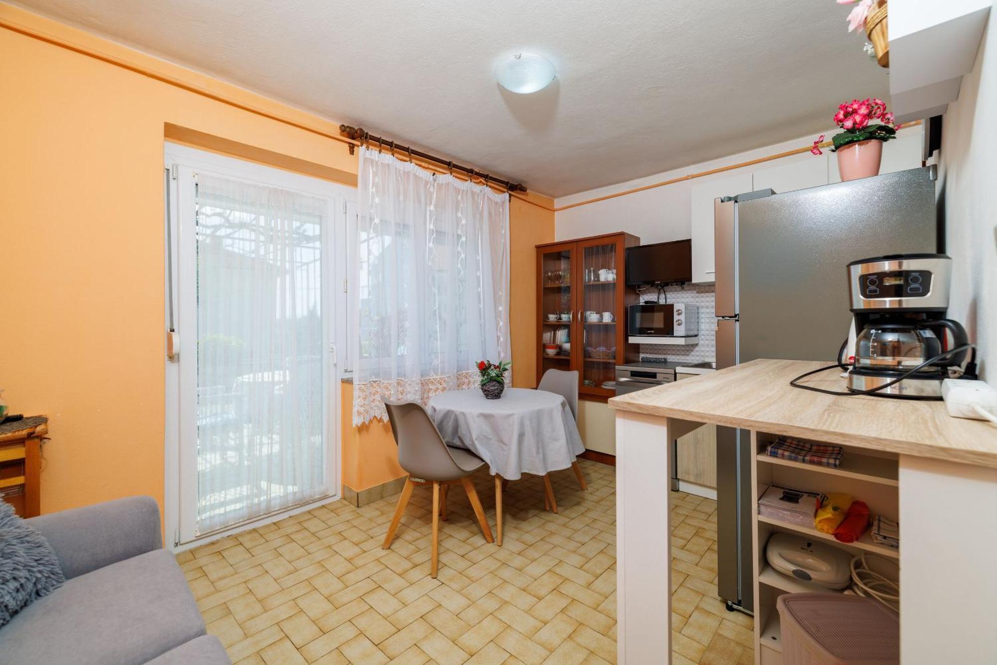 דראמליי Apartments Melita מראה חיצוני תמונה