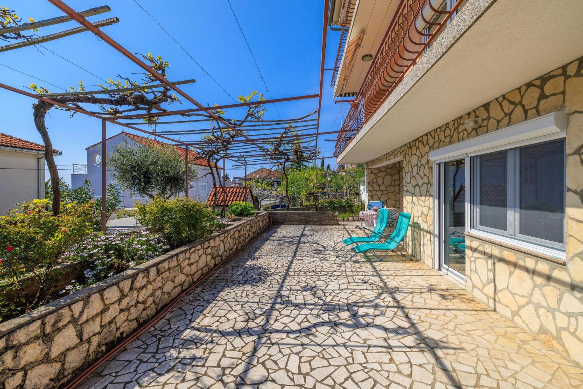 דראמליי Apartments Melita מראה חיצוני תמונה