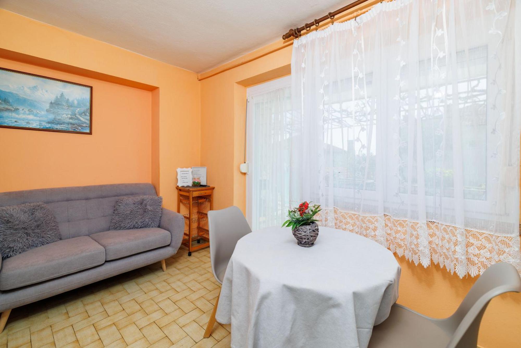 דראמליי Apartments Melita מראה חיצוני תמונה